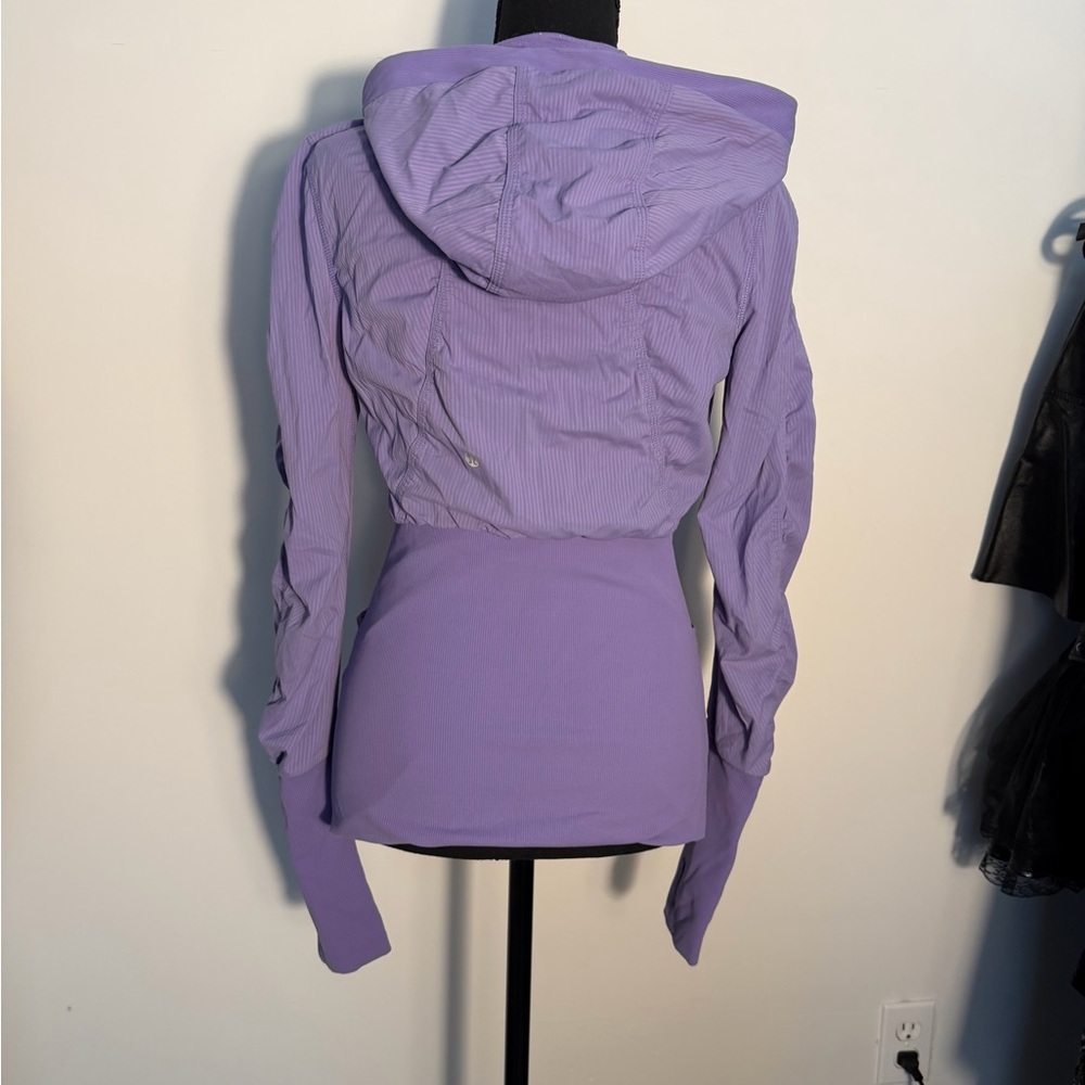 Lululemon dance studio define lavender size 6 - Picture 3 of 5